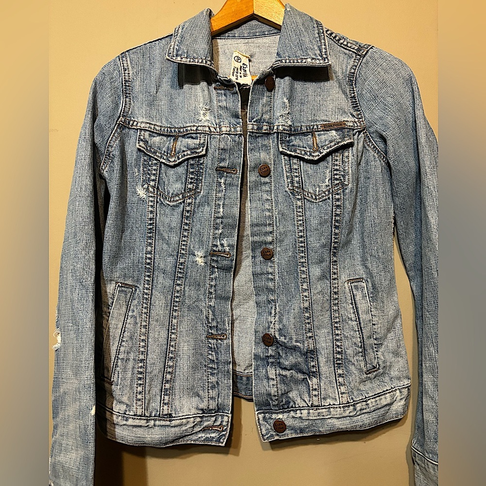 EZRA FITCH 100% Cotton Distressed Jean Jacket